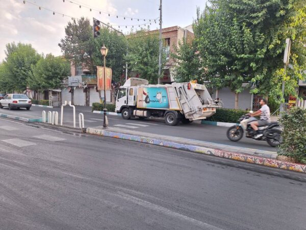 طرح جهادی پاکسازی معابر اصلی منطقه ۱۲ اجرا شد طرح جهادی پاکسازی معابر اصلی منطقه ۱۲ اجرا شد