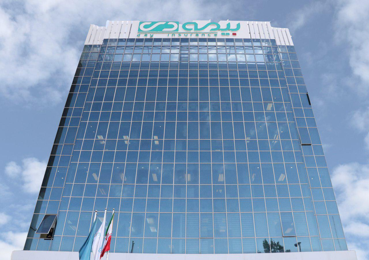 از تحول در فروش آنلاین با همکاری استارتاپ‌ها تا کمپین‌های زندگی در بیمه دی 