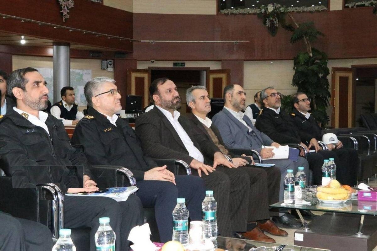 بازدید دادستان تهران از مرکز اطلاعات و کنترل هوشمند ترافیک پلیس راهور فراجا