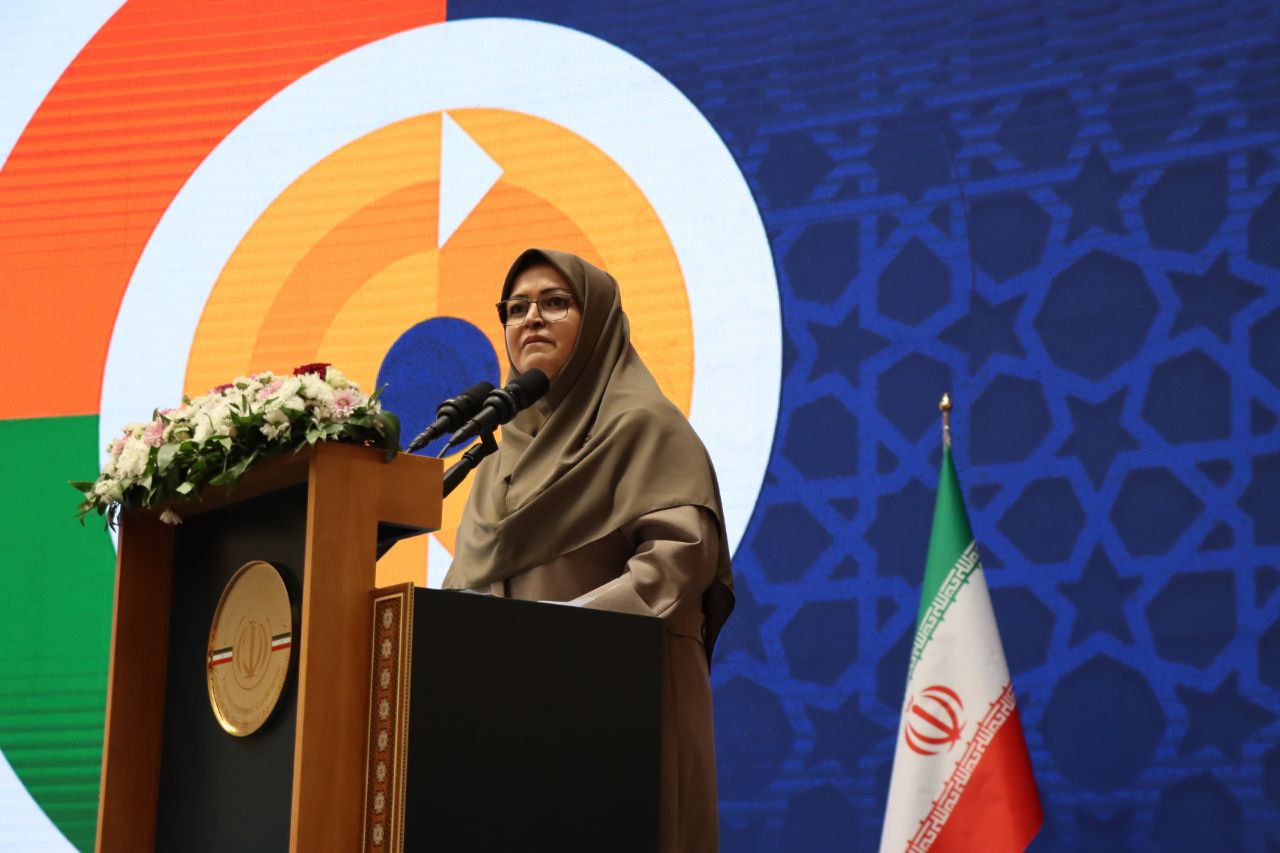 استاندارد زبان مشترک بینالمللی است استاندارد زبان مشترک بینالمللی است