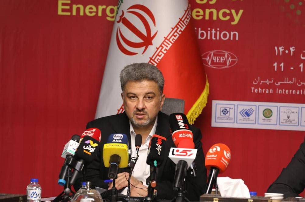 رجبی مشهدی: مسیر سرمایه‌گذاری در صنعت برق هموار شد/ افزایش ۵۰۰ مگاواتی ظرفیت نیروگاه‌های مقیاس کوچک