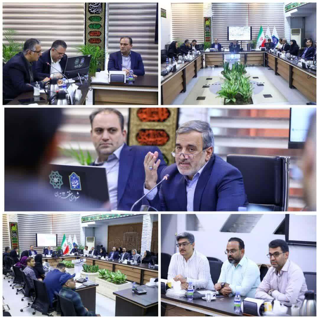 برگزاری نشست هم افزایی ساماندهی و مرمت بازار بزرگ تهران و محلات هرندی و عودلاجان در منطقه۱۲ برگزاری نشست هم افزایی ساماندهی و مرمت بازار بزرگ تهران و محلات هرندی و عودلاجان در منطقه۱۲