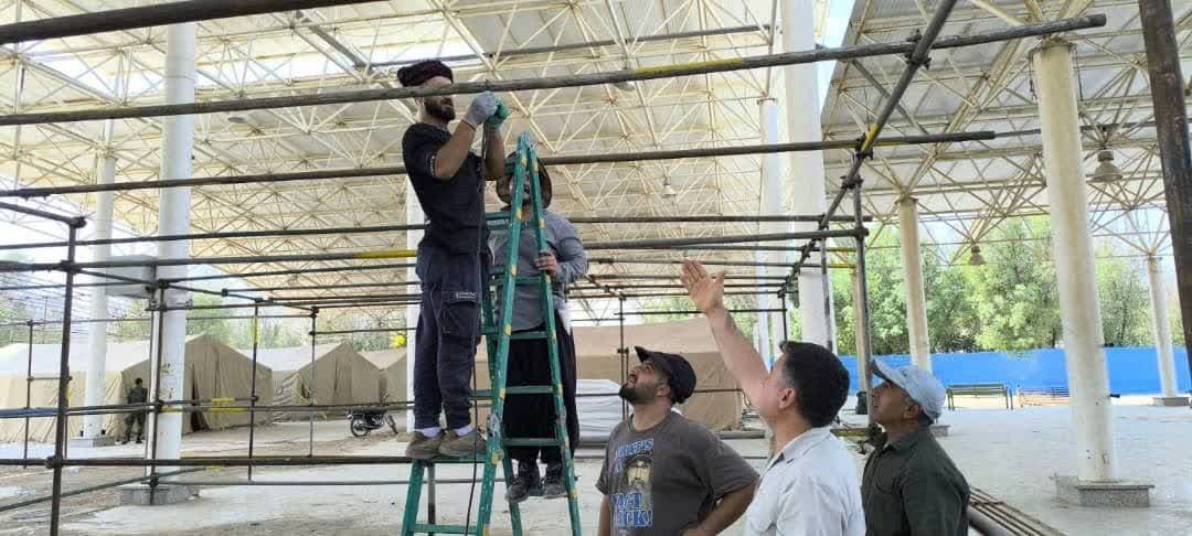 شهرداری منطقه ۵ با تمام توان در خدمت زائران اربعین شهرداری منطقه ۵ با تمام توان در خدمت زائران اربعین