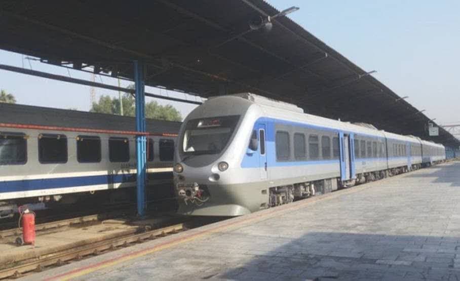 حرکت قطارهای راهآهن از ایستگاه شهرری به شهرهای اقماری در روز اربعین حرکت قطارهای راهآهن از ایستگاه شهرری به شهرهای اقماری در روز اربعین