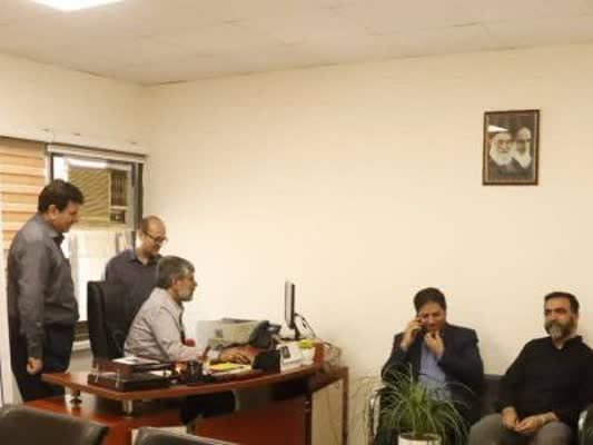 اجرای طرح بازخوردسنجی پیامهای شهروندان در سامانه “۱۳۷ پلاس” با حضور شهردار منطقه ۴ اجرای طرح بازخوردسنجی پیامهای شهروندان در سامانه “۱۳۷ پلاس” با حضور شهردار منطقه ۴
