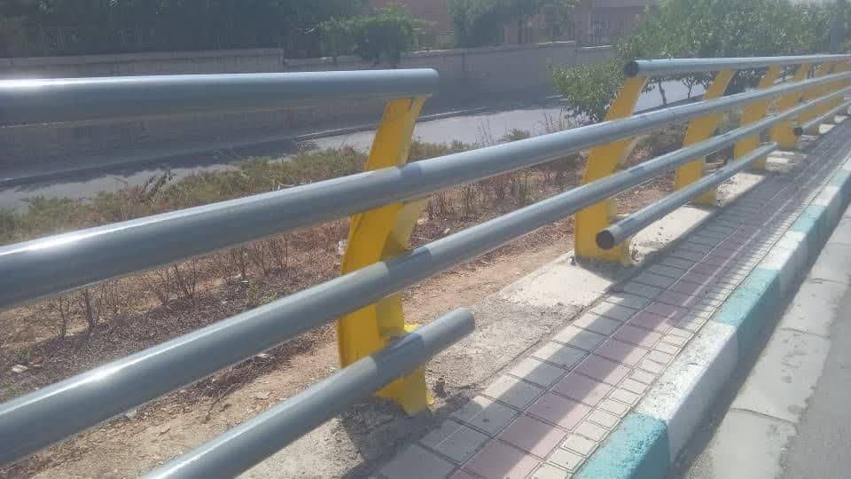 رنگآمیزی ۴۵۰۰ متر هندریل در بزرگراه شهید زینالدین رنگآمیزی ۴۵۰۰ متر هندریل در بزرگراه شهید زینالدین