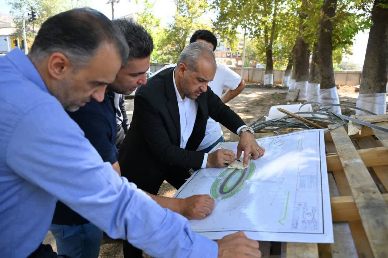 تأکید بر تسریع پروژه ها با رعایت استانداردهای فنی تأکید بر تسریع پروژه ها با رعایت استانداردهای فنی