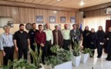 حجت‌الاسلام معبودی، مشاور شهردار در امور دینی، و سرهنگ حسن محمدی، فرمانده جدید یگان حفاظت شهرداری منطقه ۲۰، با کارکنان روابط عمومی دیدار کردند