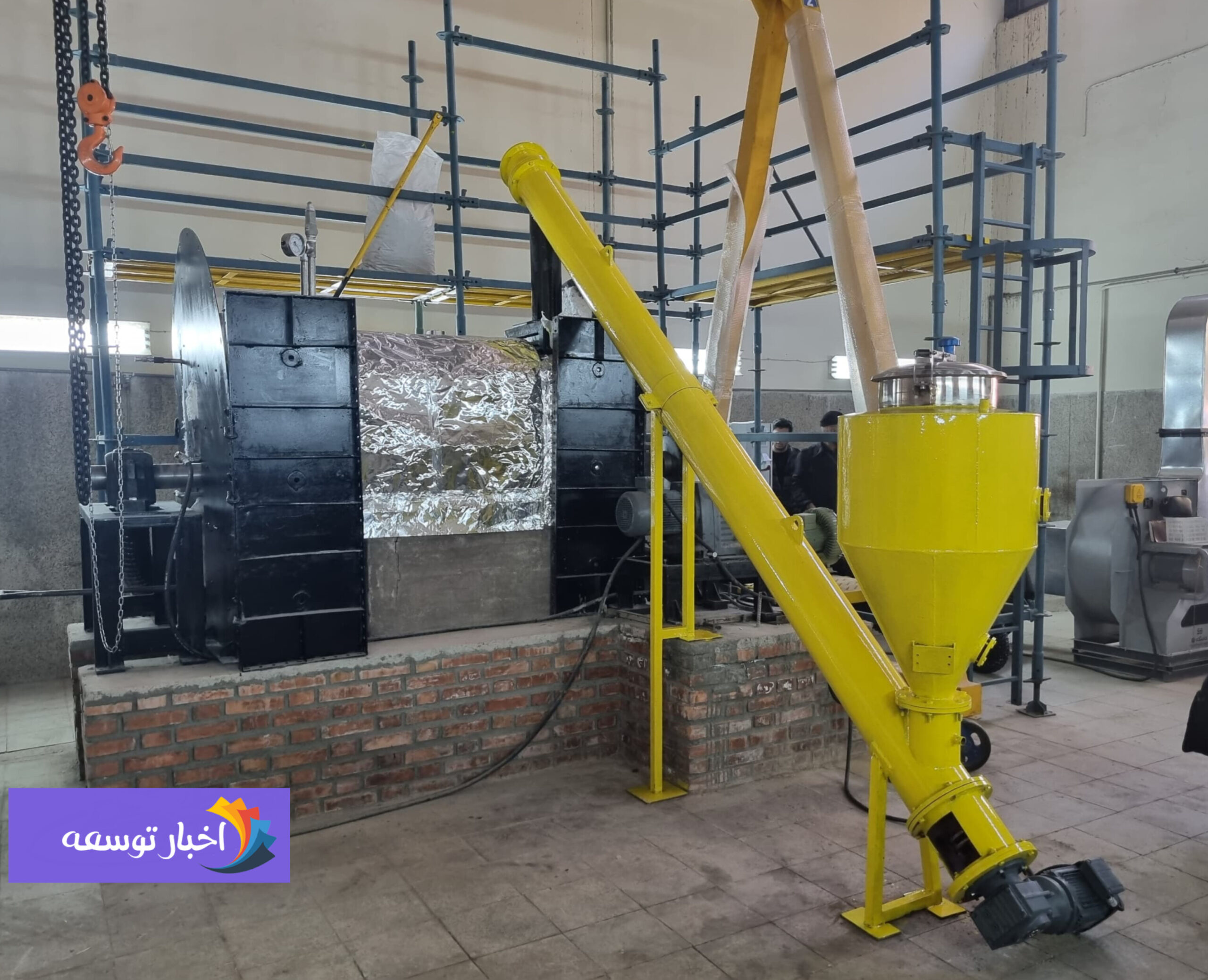 تصاویر/ رونمایی از خط تولید بایوچار (ذغال زیستی) از ضایعات زیست توده