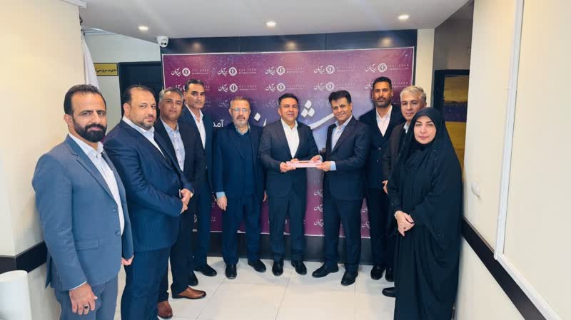 معارفه رئیس شعبه شیراز بیمه آرمان و برگزاری نشست هم‌اندیشی رؤسای شعب منطقه جنوب