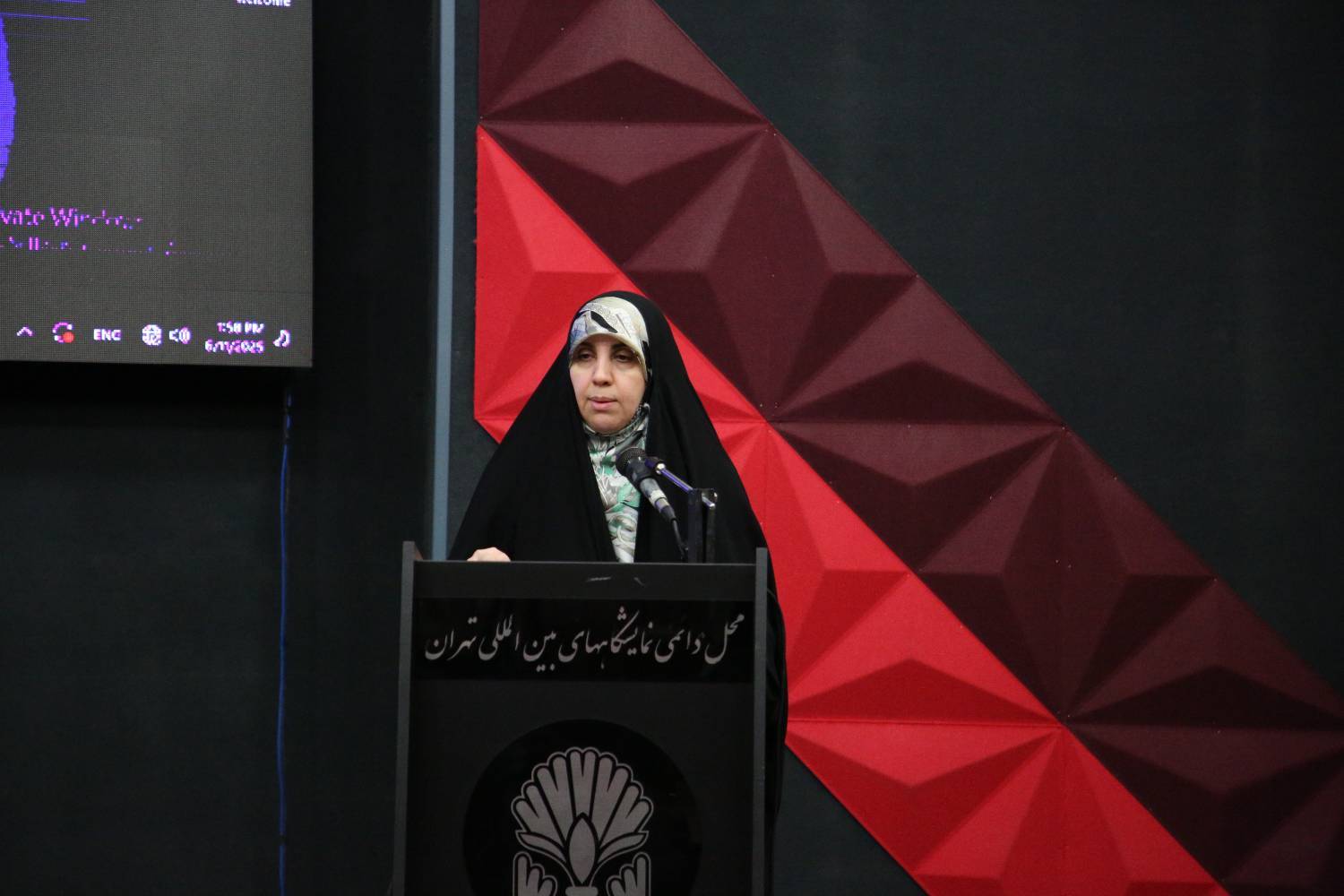 تأکید مشاور وزیر نیرو بر توانمندسازی و شبکهسازی بانوان برای توسعه تجدیدپذیرها تأکید مشاور وزیر نیرو بر توانمندسازی و شبکهسازی بانوان برای توسعه تجدیدپذیرها