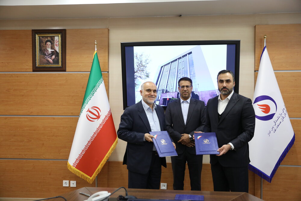 وامهای ۲۰۰ تا ۳۰۰ میلیونی برای بازنشستگان صنعت نفت در راه است وامهای ۲۰۰ تا ۳۰۰ میلیونی برای بازنشستگان صنعت نفت در راه است