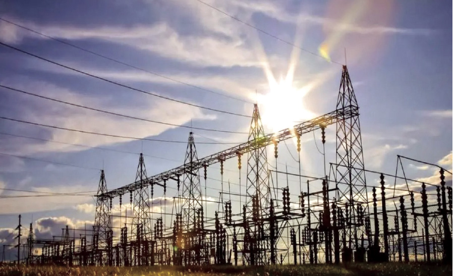 رجبی‌مشهدی: به شرط تأمین سوخت نیروگاه‌ها قطعی برق نداریم