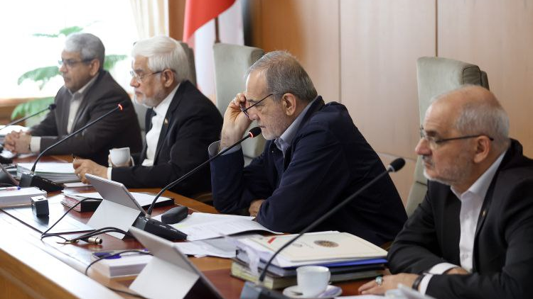 تاکید دکتر پزشکیان بر ضرورت تداوم مسیر پیشرفت علمی و حمایت از رویکردهای دانش‌بنیان