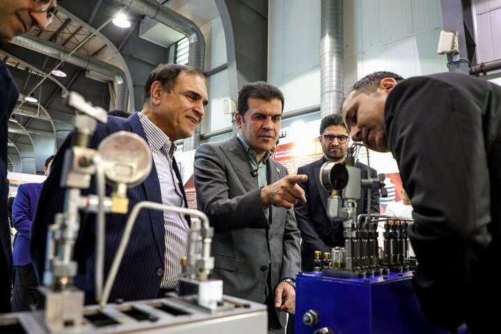 جلوگیری از ارزبری ۷۰۰ میلیون دلاری با تخصیص اعتبار مالیاتی به ۴۰ طرح جلوگیری از ارزبری ۷۰۰ میلیون دلاری با تخصیص اعتبار مالیاتی به ۴۰ طرح